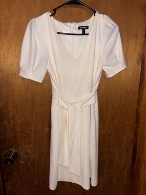 Express Cream V-Neck Shift Dress